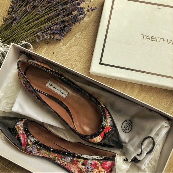 Tabitha Simmons Black Floral Flats - Picture 2 of 4
